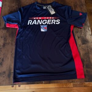 Brand new with tags fanatics New York Rangers tshirt - medium